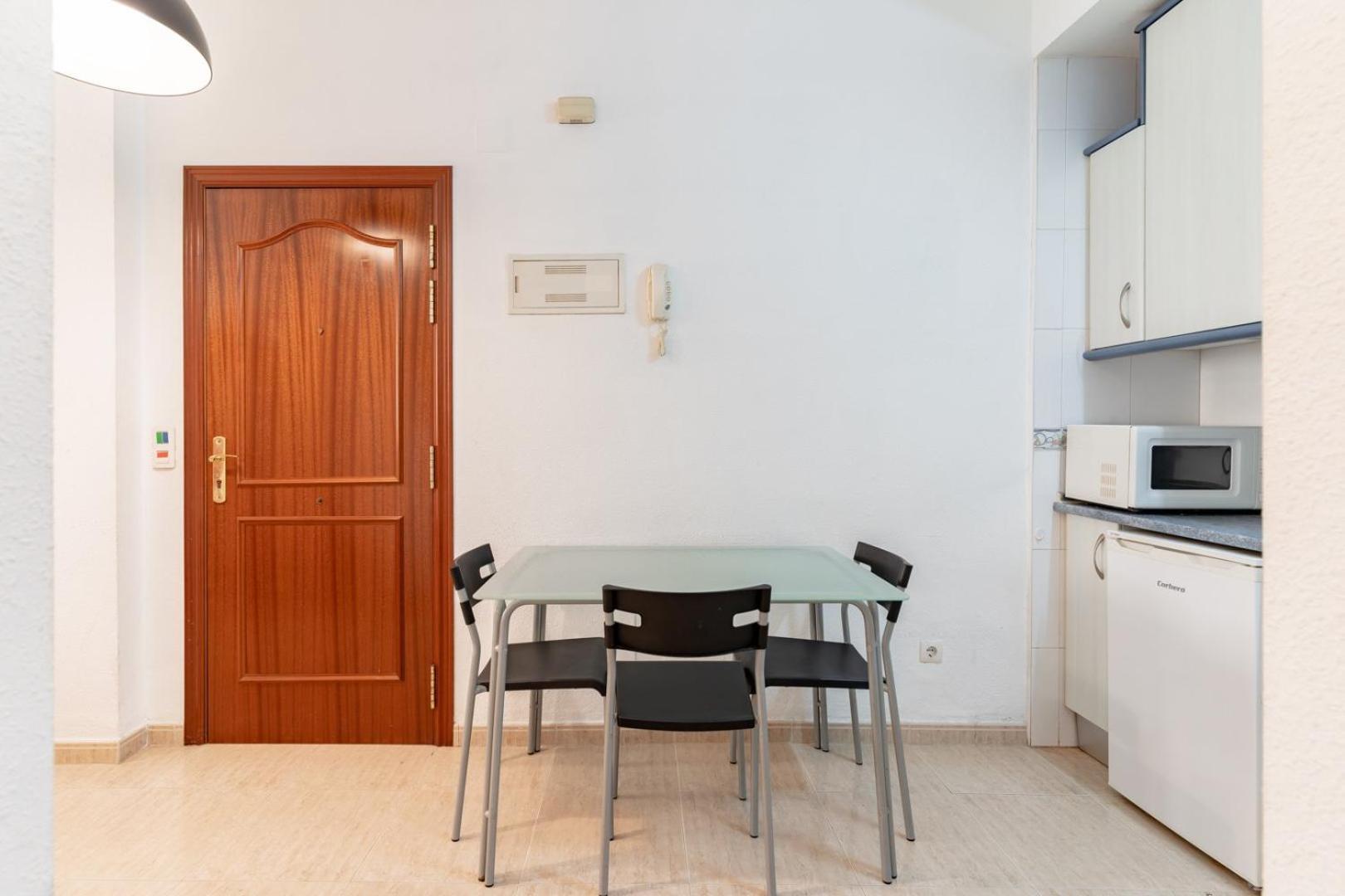 Guestready - Bella Casa En La Plaza De La Merced มาลากา ภายนอก รูปภาพ
