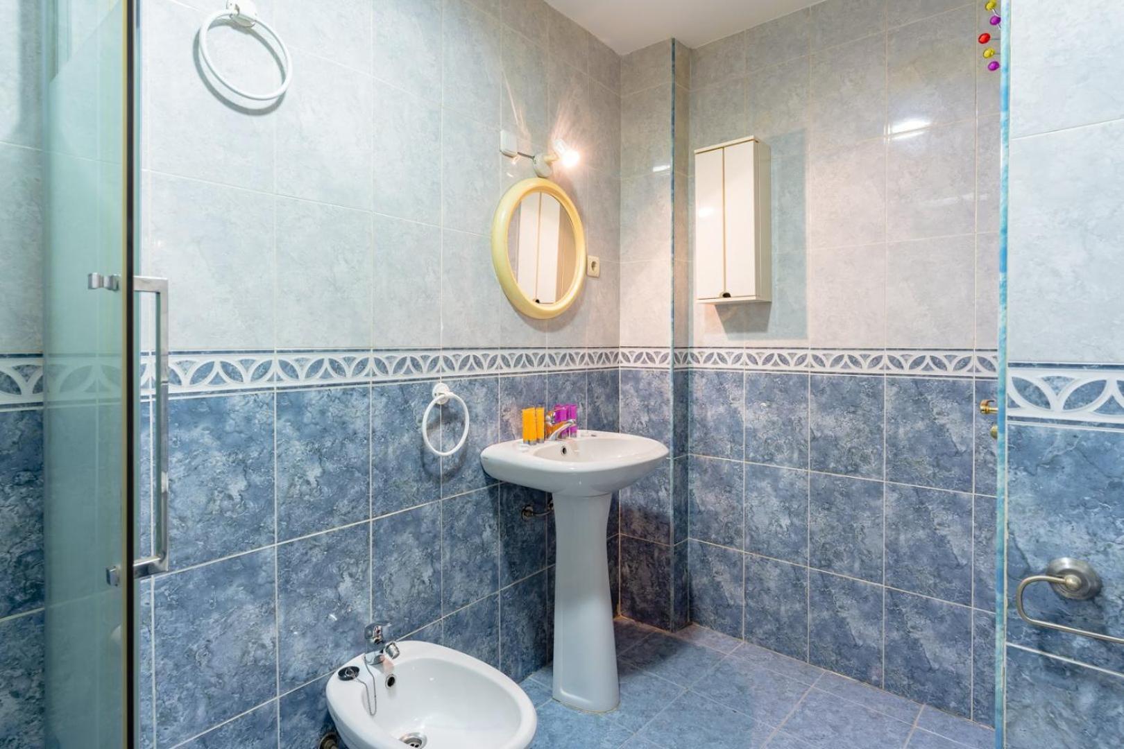 Guestready - Bella Casa En La Plaza De La Merced มาลากา ภายนอก รูปภาพ